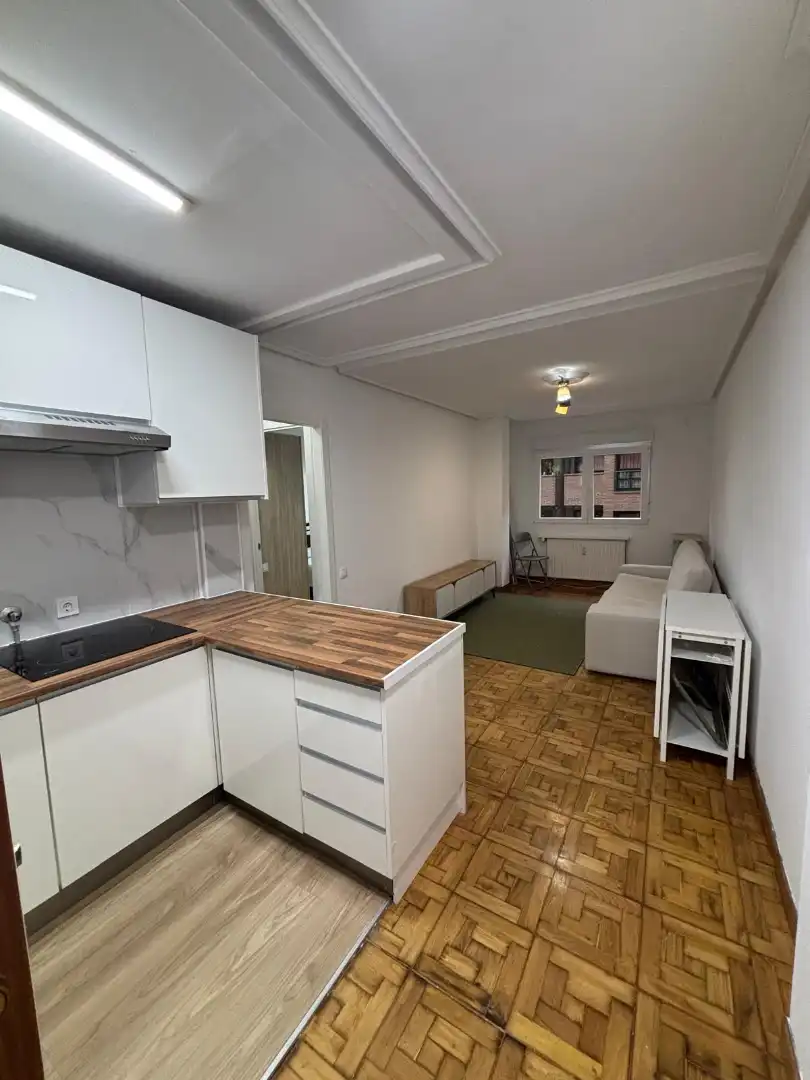 Pis de 45 m² a Oviedo