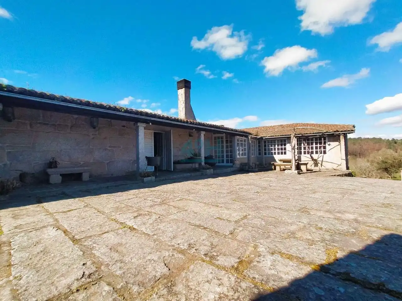 Casa de 590 m² a San Cibrao das Viñas