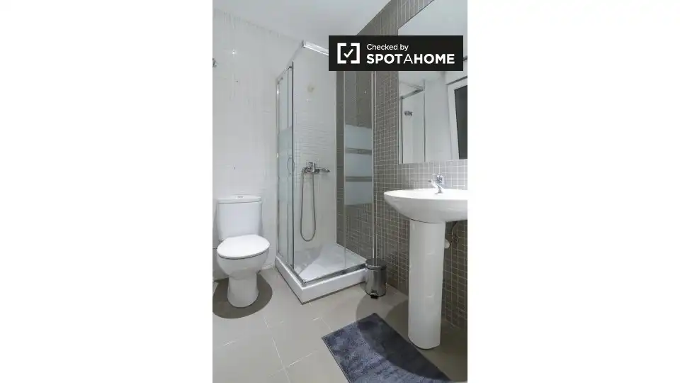 Habitación 328 m², Bilbao