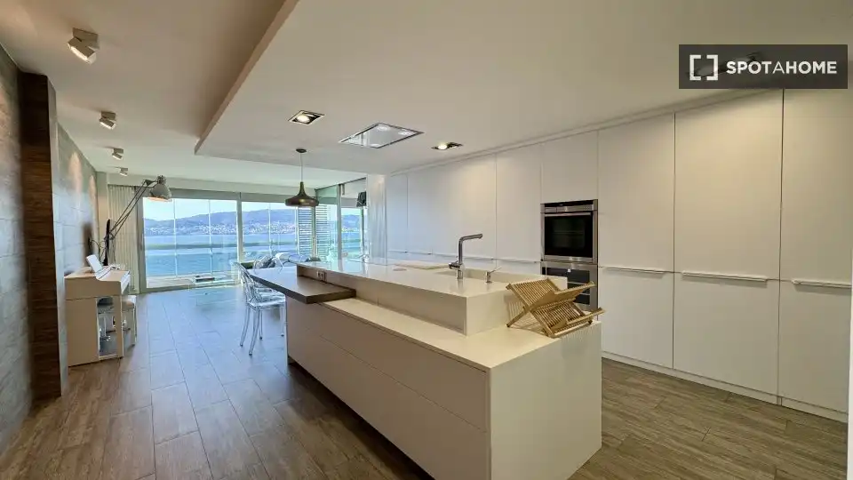 Habitación 92 m², Vigo