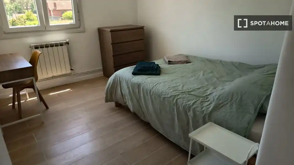 Habitación 86 m², Cangas de Morrazo