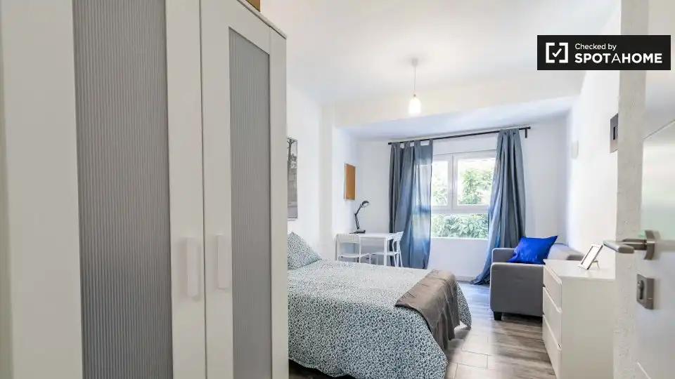 Habitación 150 m², Valencia