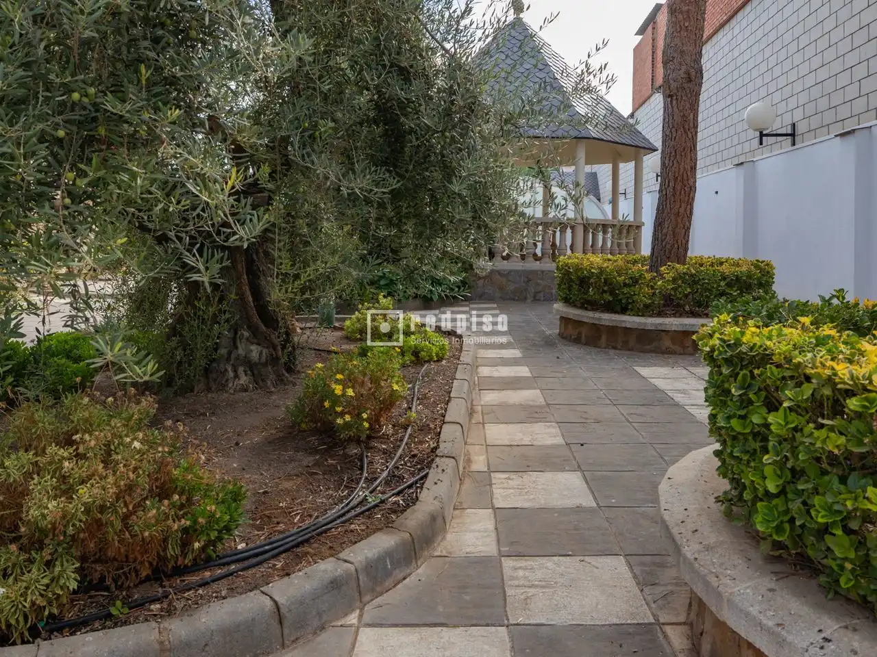 Piso de 1056 m² en Madridejos