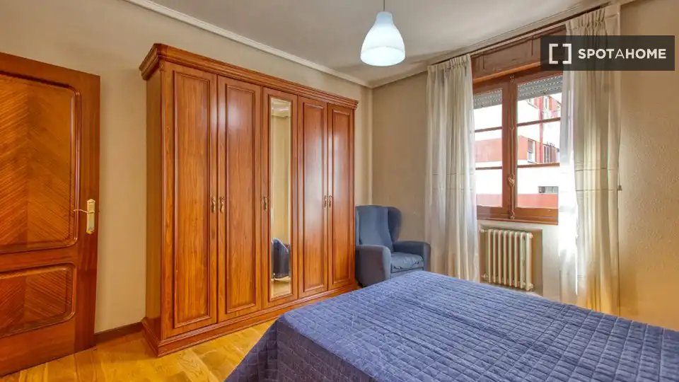 Habitación en alquiler, Oviedo
