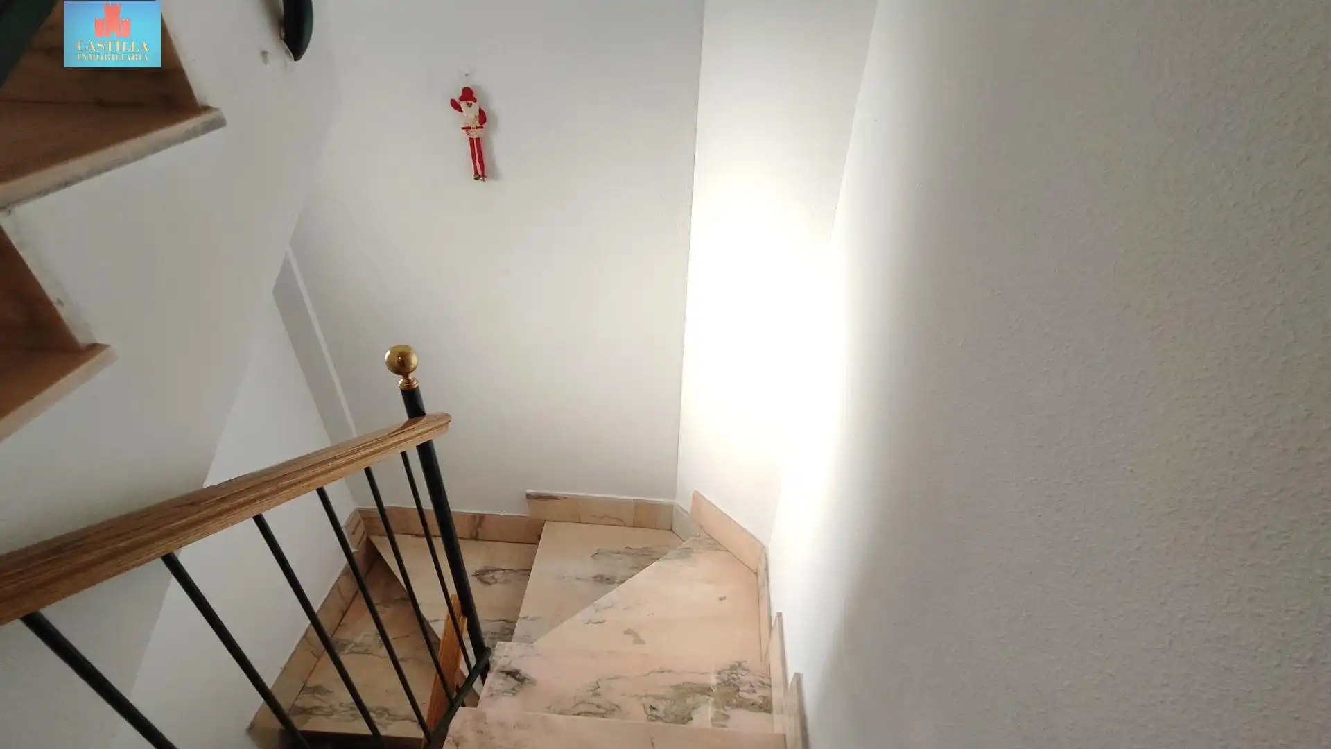 Casa de 200 m² en Ávila