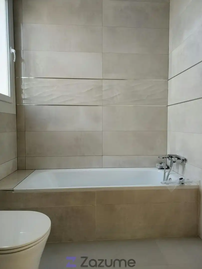 Piso de 161 m² en Espartinas