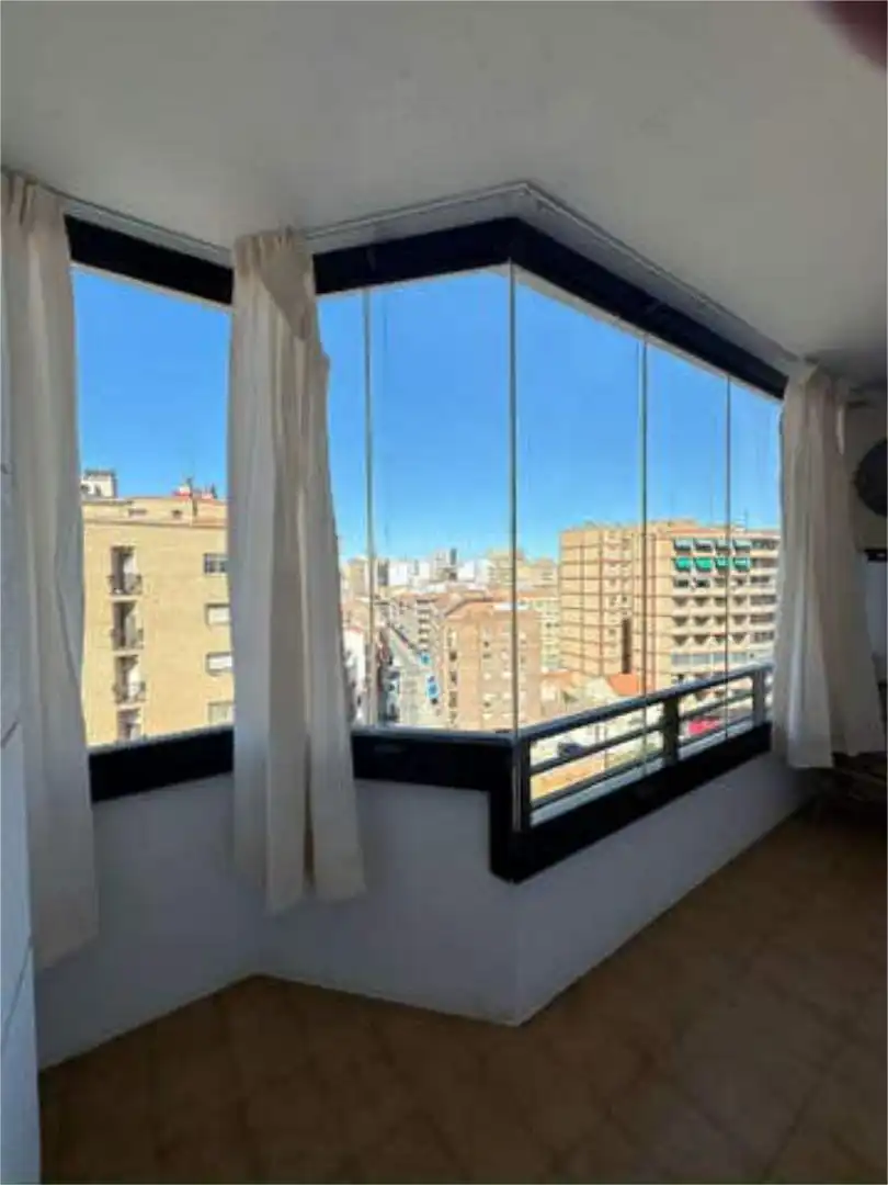 Piso de 98 m² en Zaragoza