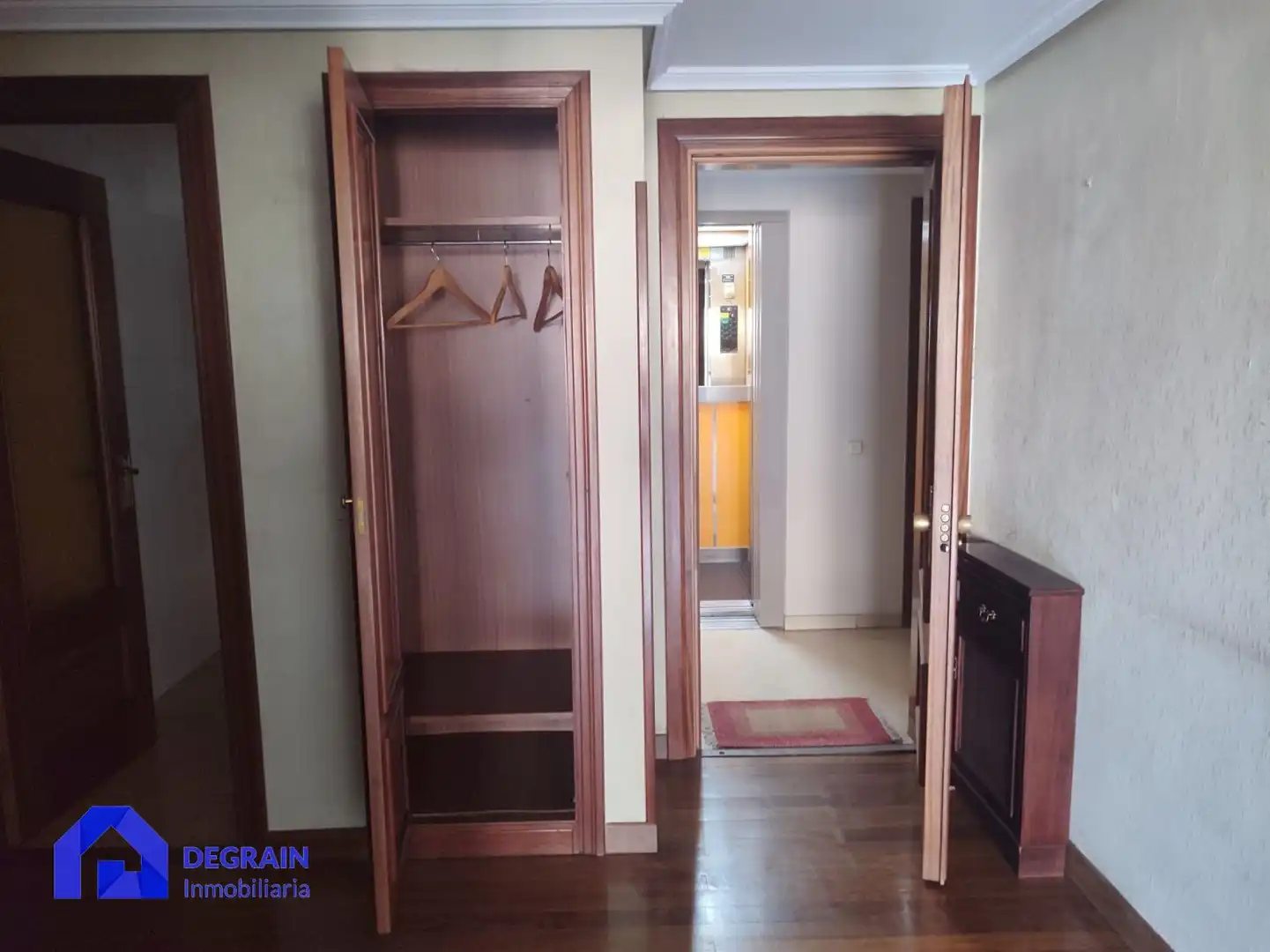 Piso de 146 m² en Oviedo