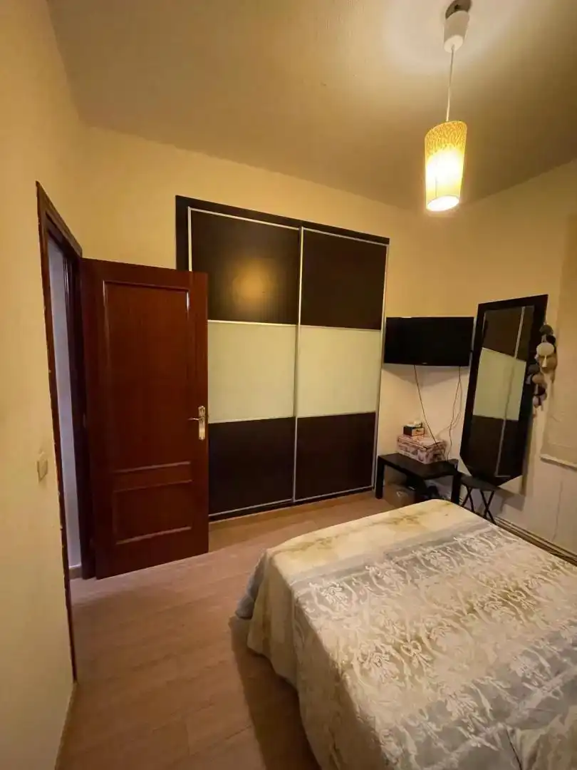 Habitación 75 m², Granada