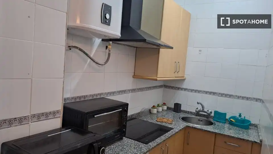 Habitación 81 m², Cádiz