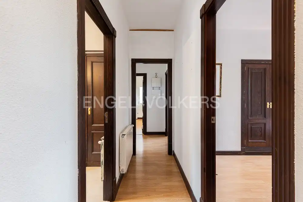 Casa de 250 m² a Nàquera