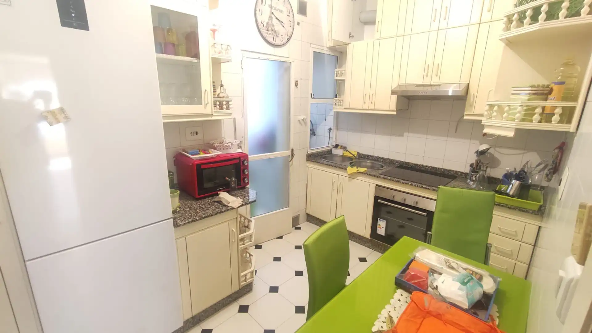 Piso de 100 m² en Ourense