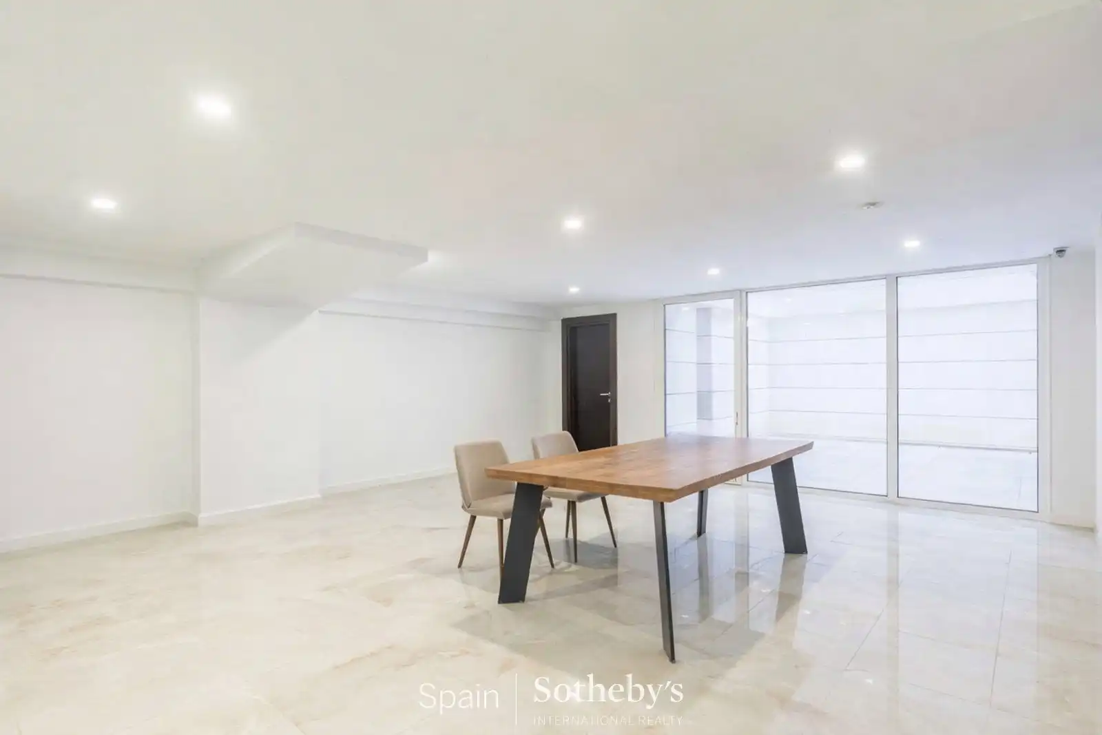 Casa de 628 m² en Pozuelo de Alarcón