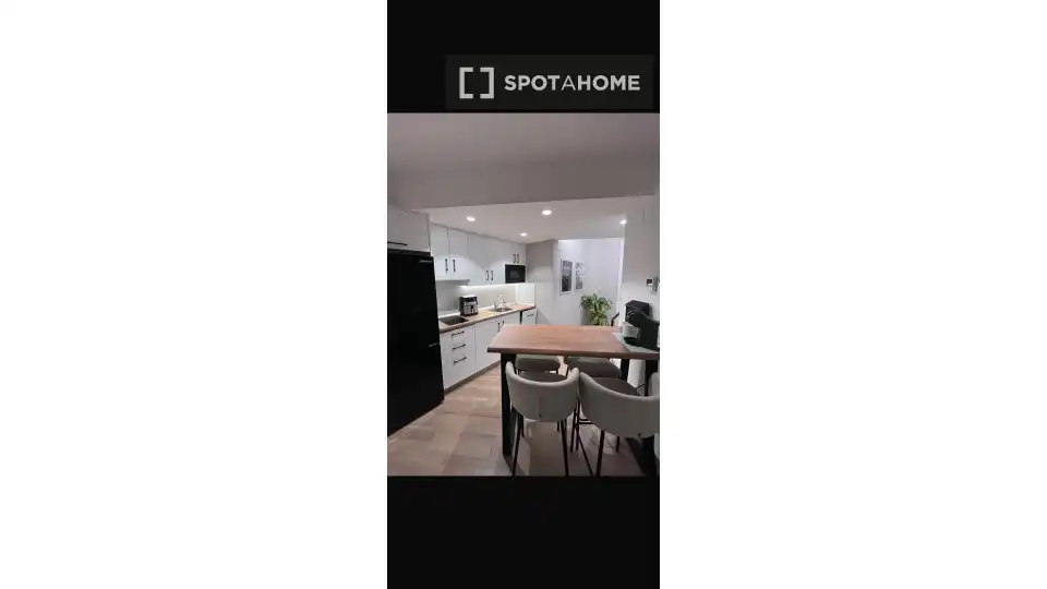 Habitación 69 m², Granada