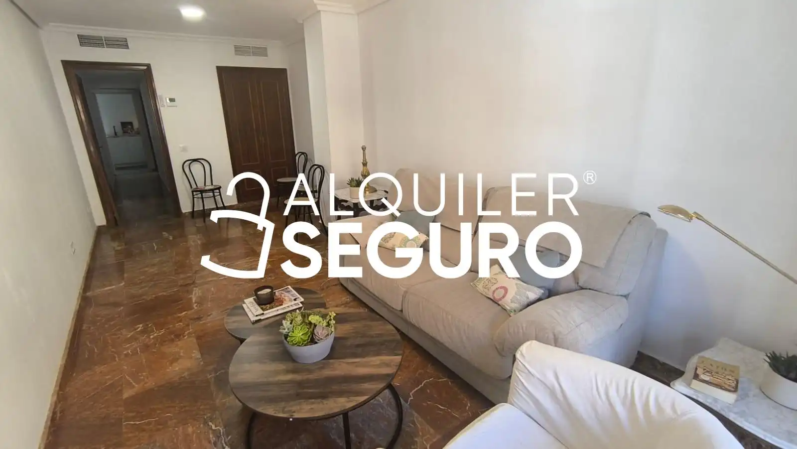 Piso de 90 m² en Sevilla