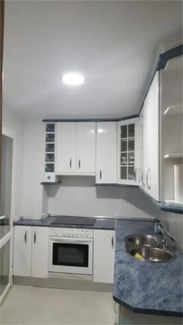 Piso de 90 m² en Granada