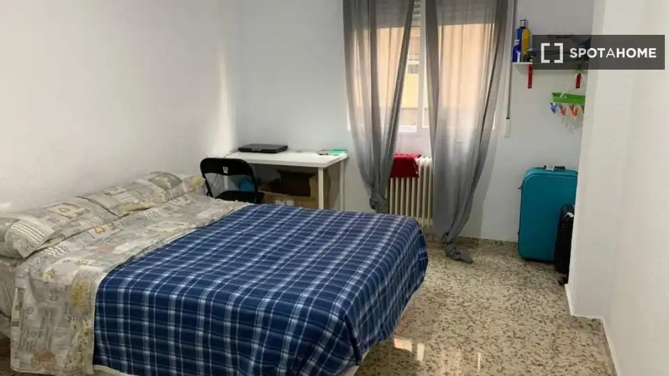 Habitación 115 m², Granada