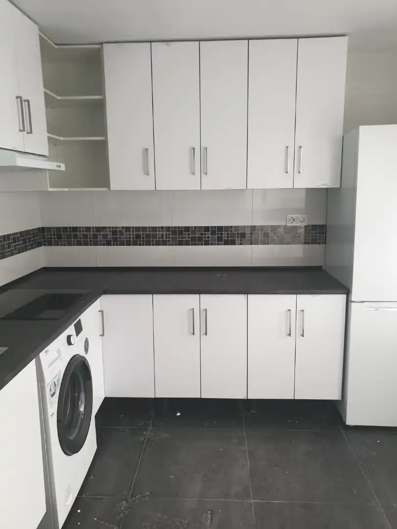 Wohnung 90 m² in Parla