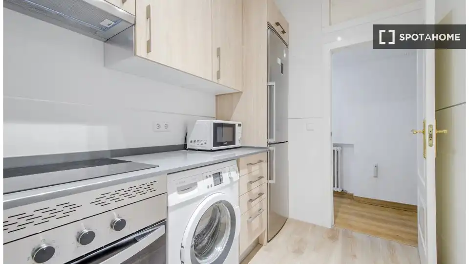 Habitación 800 m², Madrid
