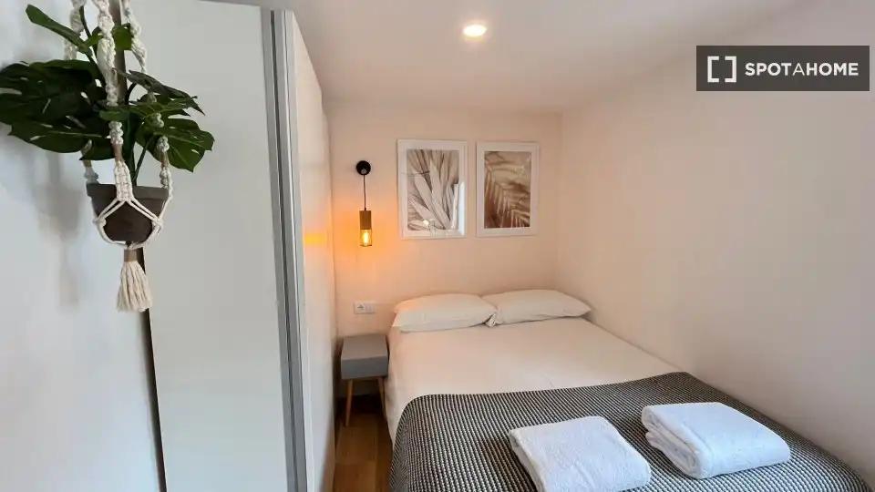 Habitació de lloguer, Madrid