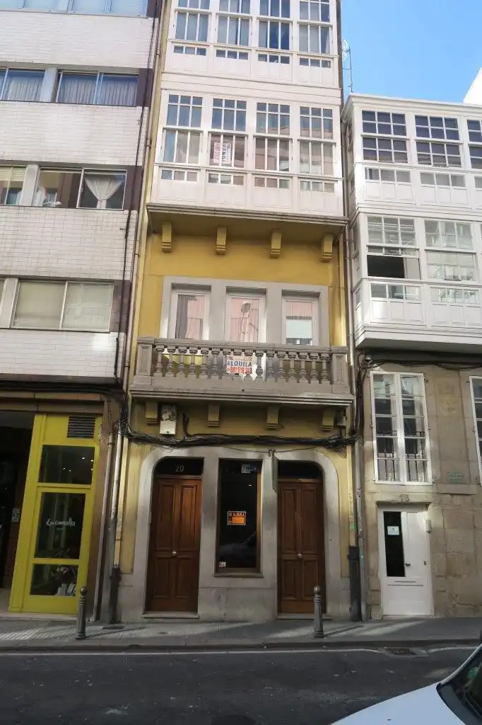 Piso de 77 m² en La Coruña