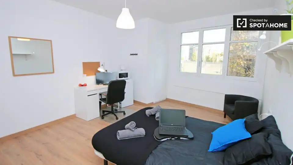 Habitación 360 m², Barcelona
