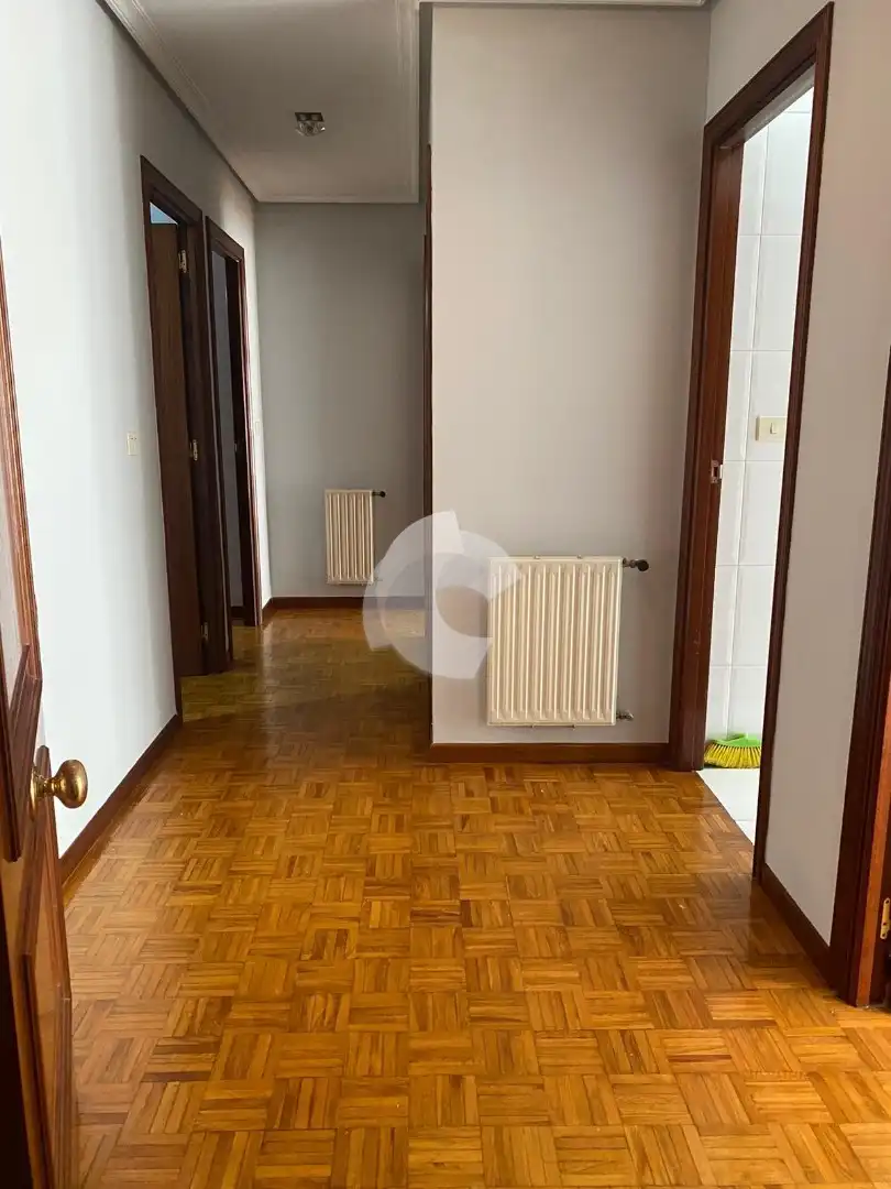 Pis de 86 m² a Ourense