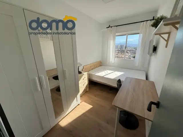 Habitación 100 m², Granada