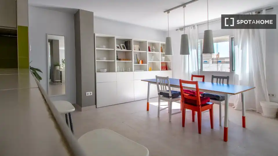 Habitación 104 m², Cádiz