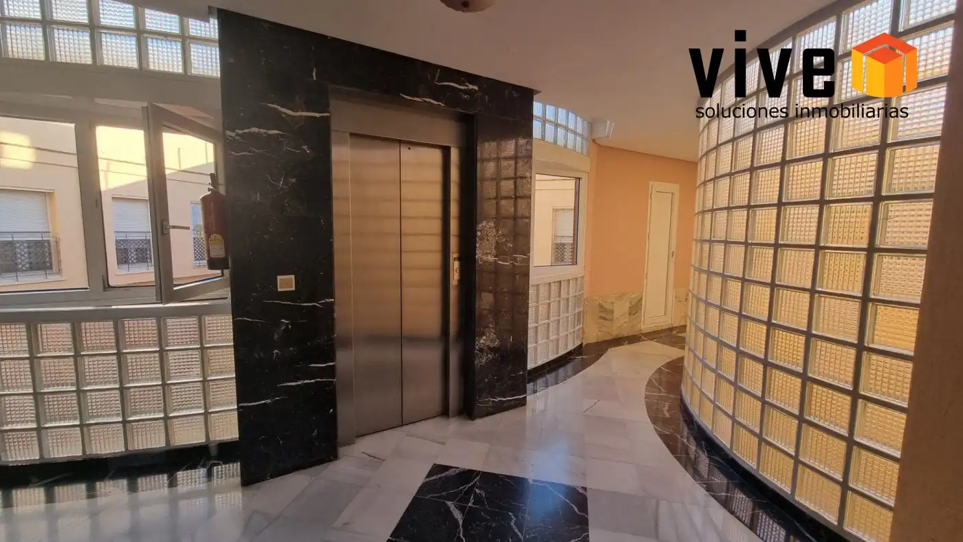 Pis de 170 m² a Sevilla