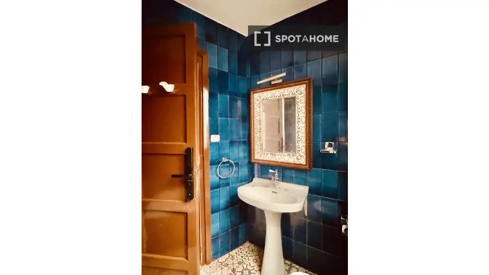 Habitación 207 m², Granada
