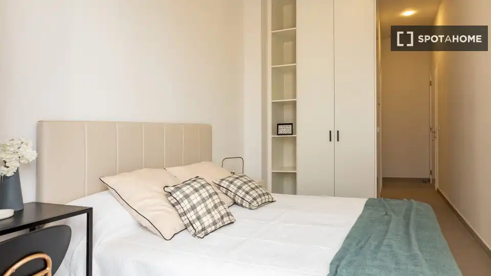 Habitación 133 m², Valencia