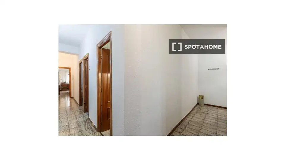 Habitación 129 m², Granada