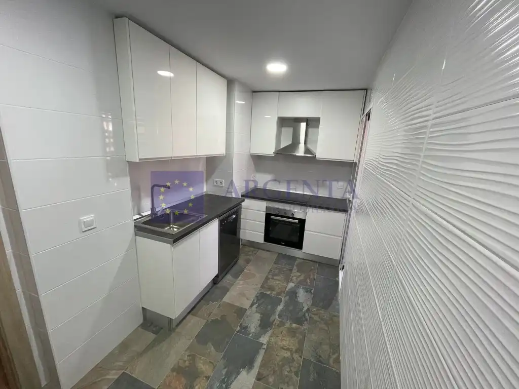 Piso de 90 m² en Cáceres