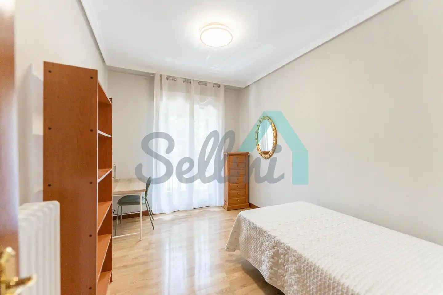 Piso de 104 m² en Oviedo