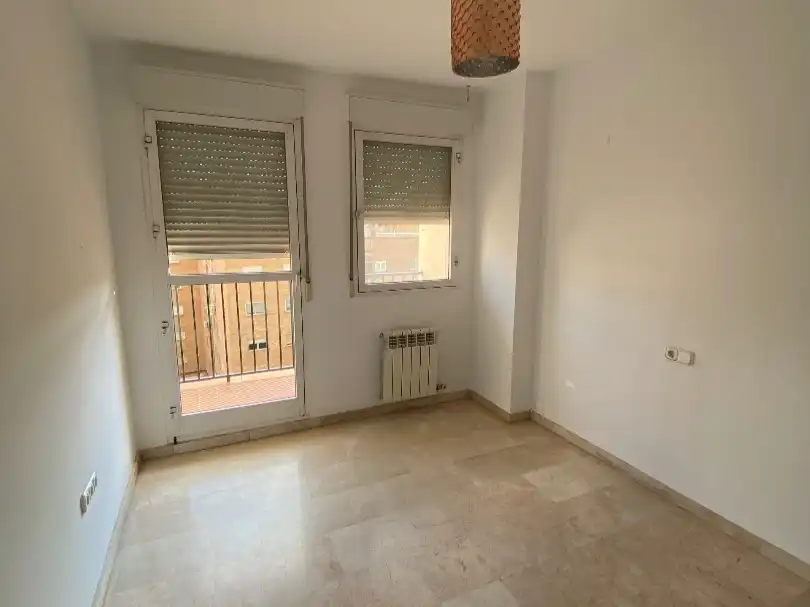 Piso de 130 m² en Granada