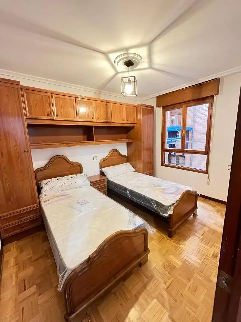 Piso de 68 m² en Oviedo