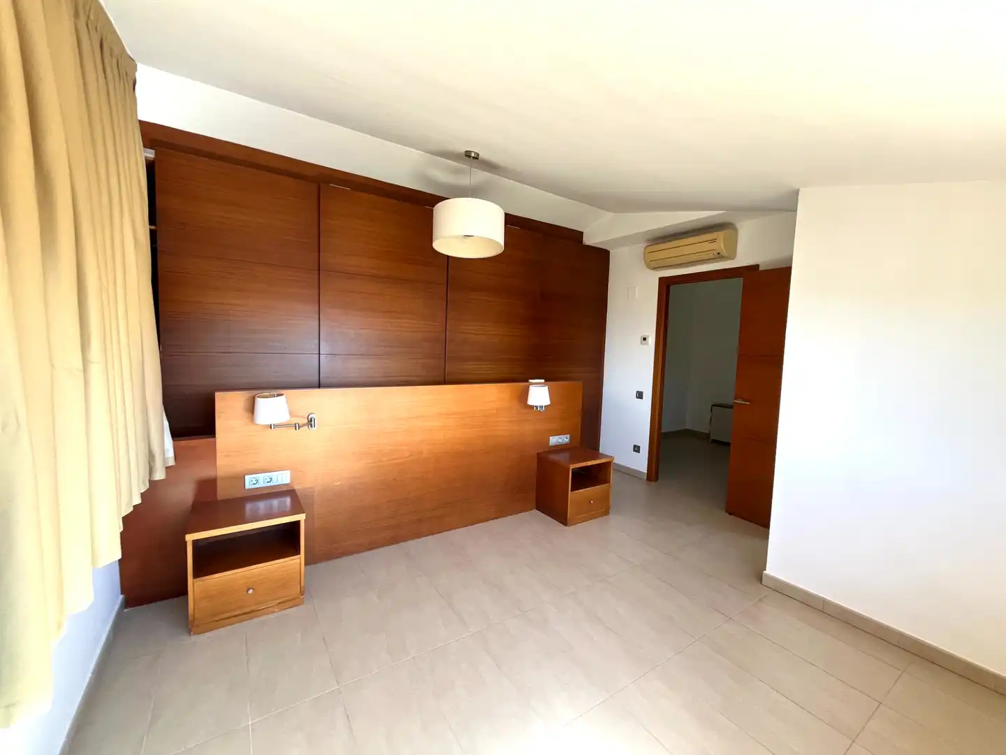 Maison 234 m² à Castelldefels