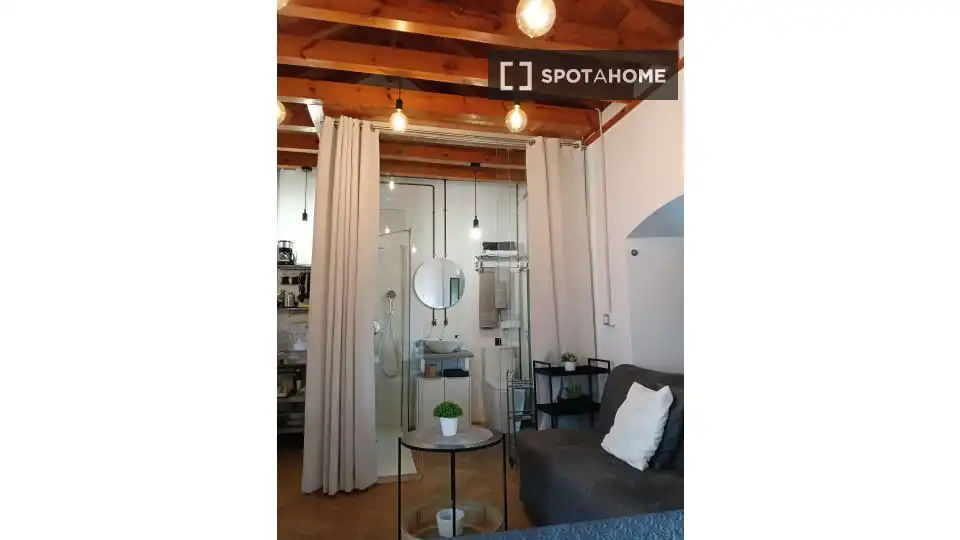 Habitación 46 m², Córdoba