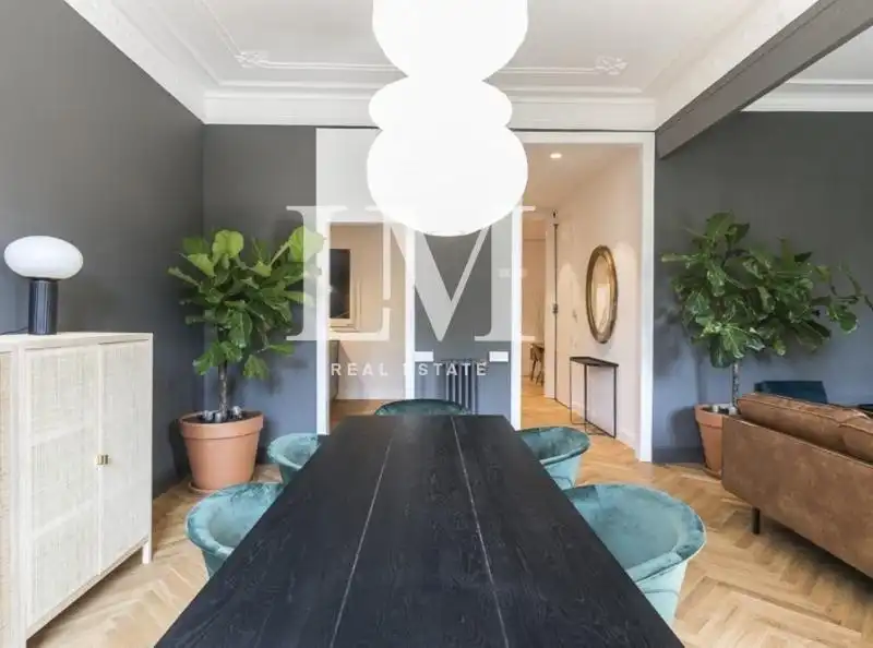Piso de 140 m² en Barcelona