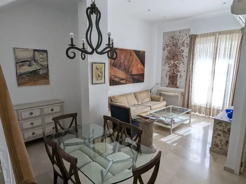 Piso de 108 m² en Sevilla