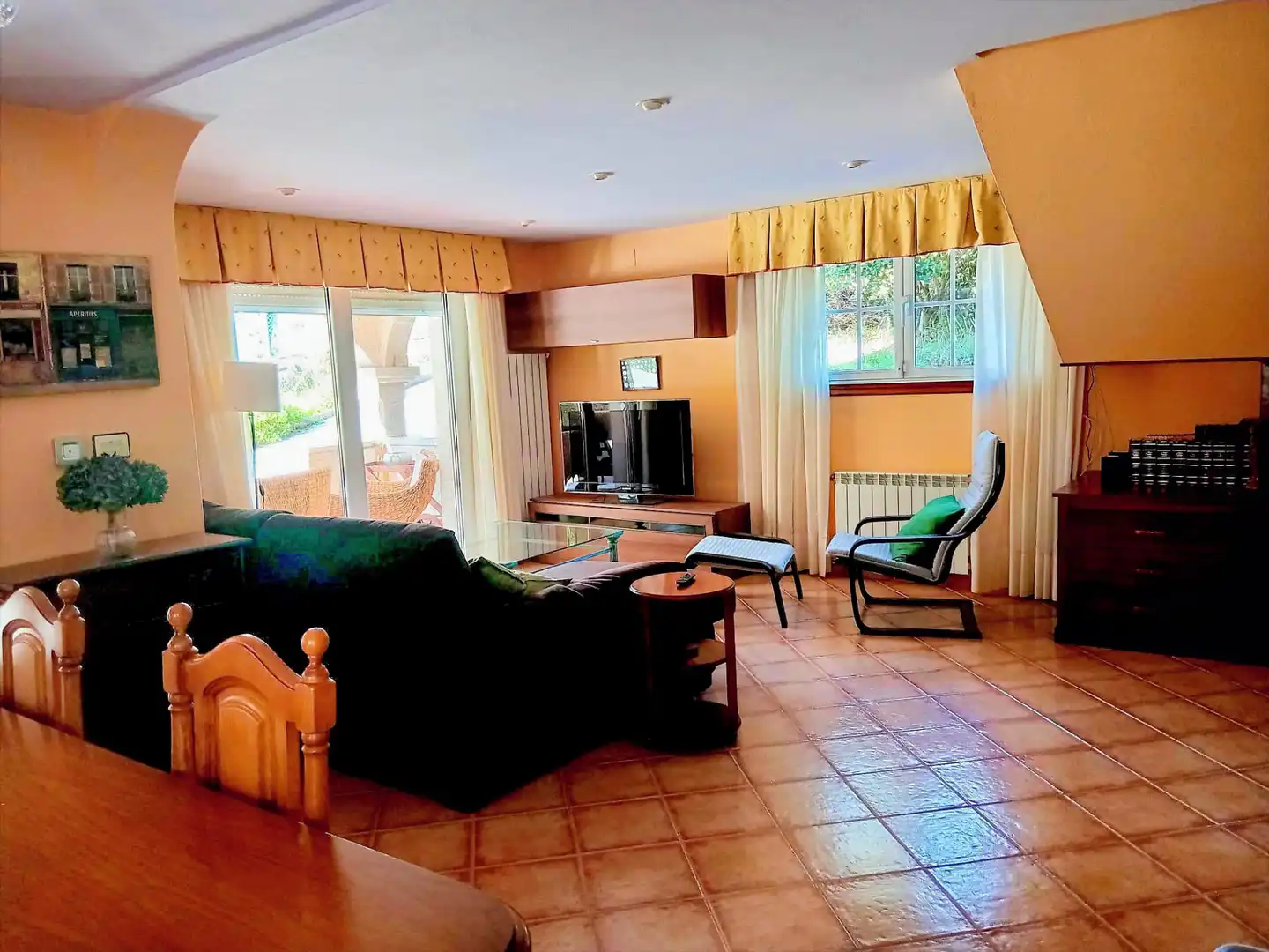 Casa de 300 m² en Cangas de Morrazo