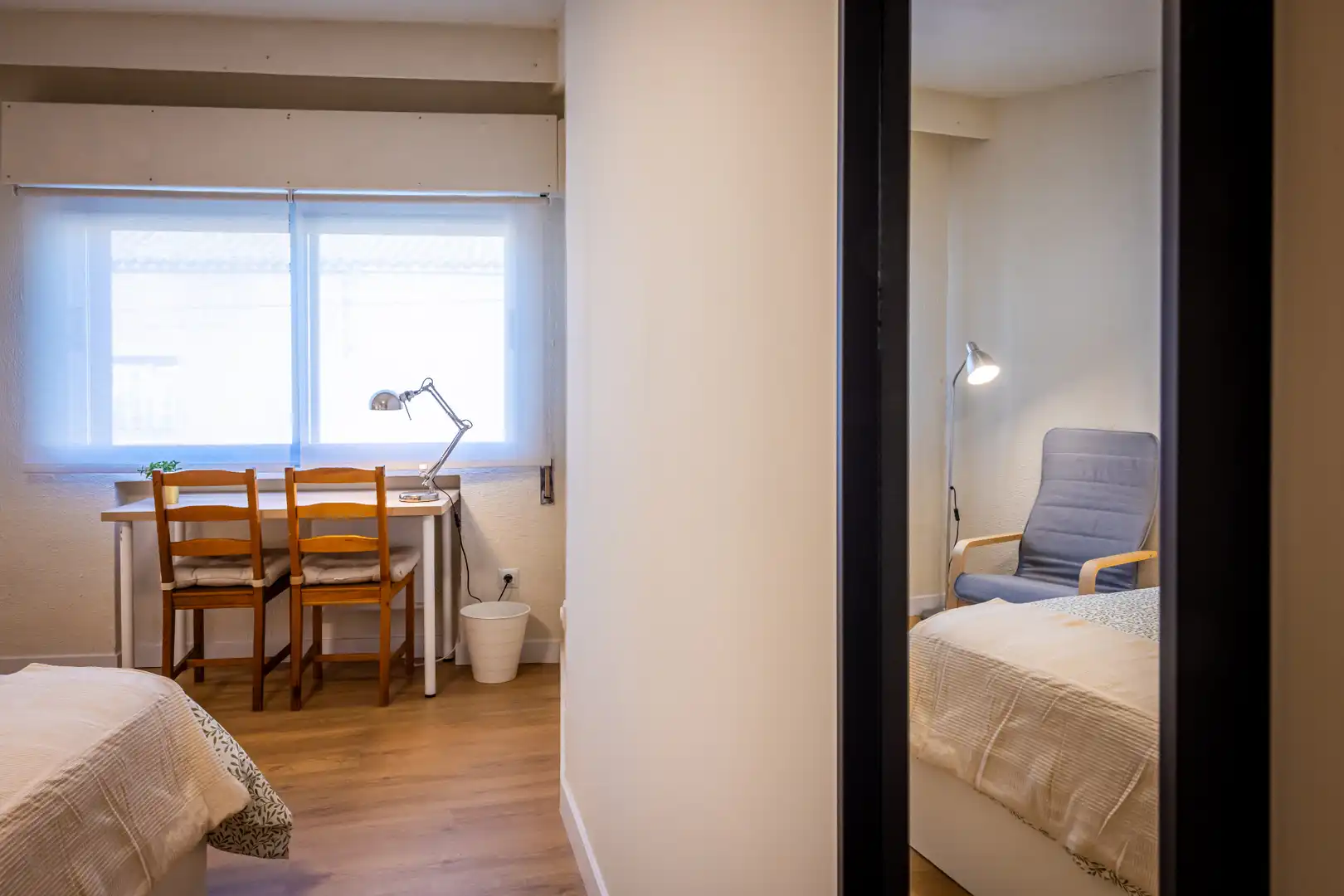 Habitació de lloguer, Parla