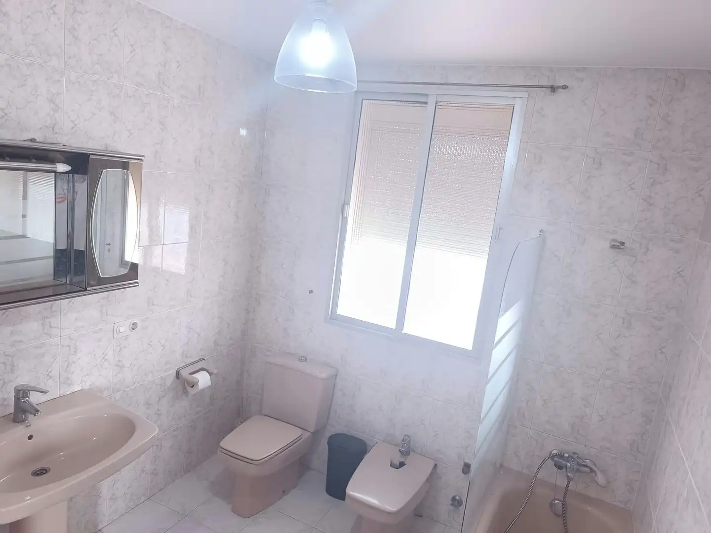 Habitación 230 m², Sevilla