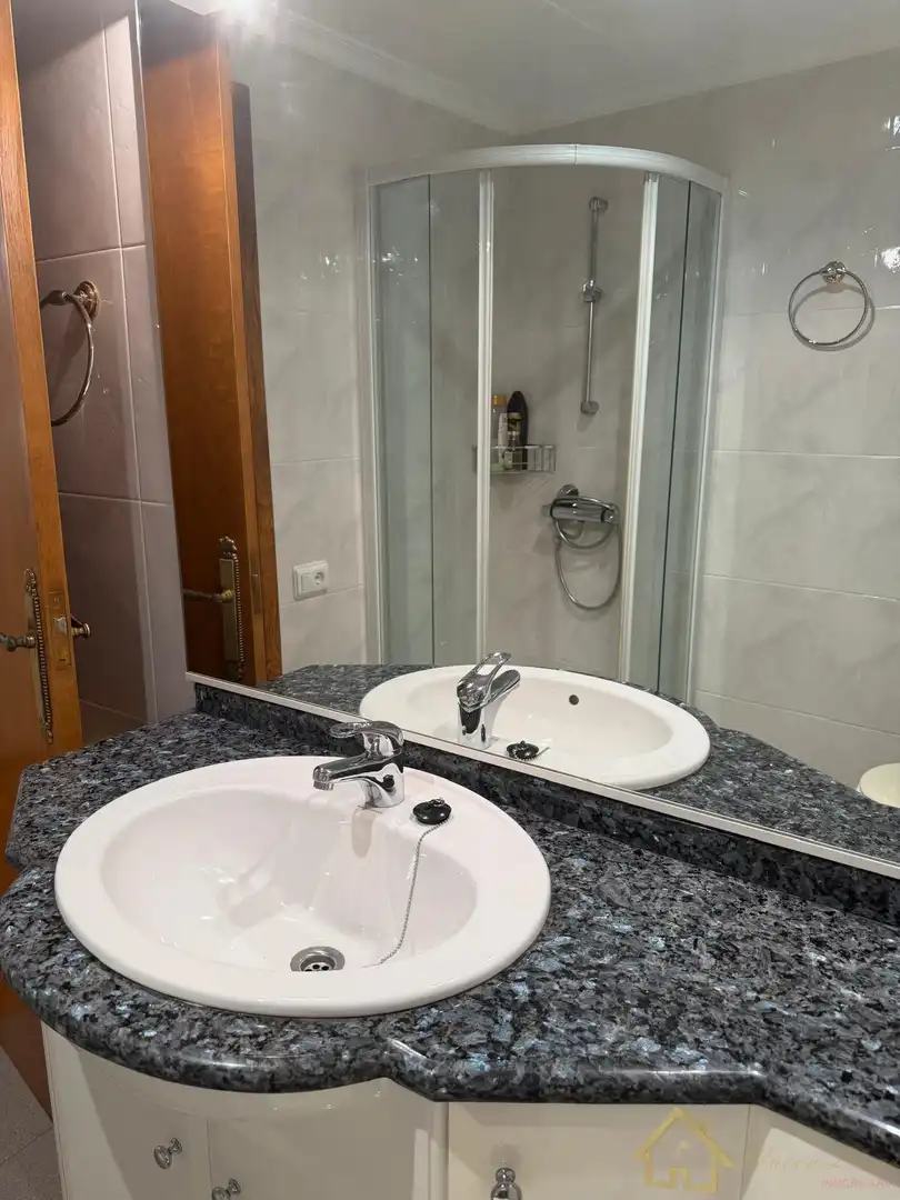 Piso de 180 m² en Lugo