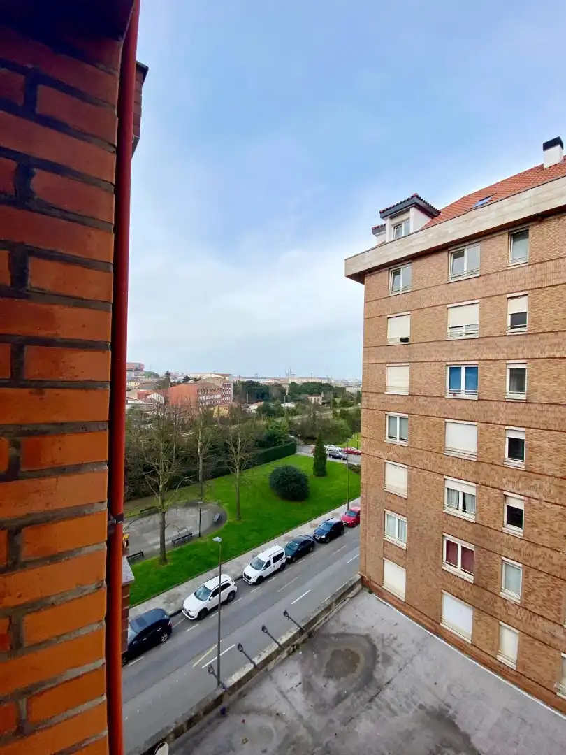 Pis de 103 m² a Gijón