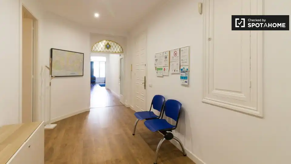 Habitación 200 m², Barcelona