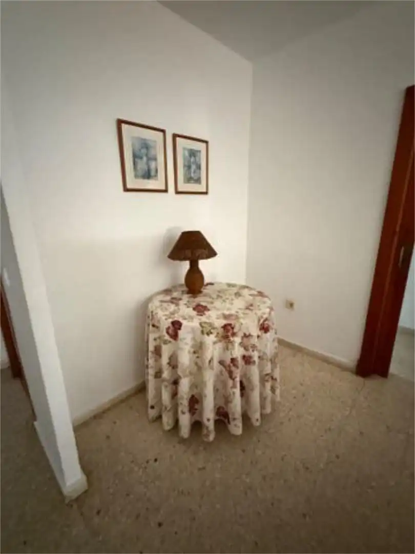 Piso de 90 m² en Rota