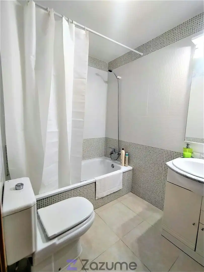 Piso de 85 m² en Camarles