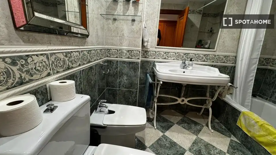 Habitación 115 m², Granada